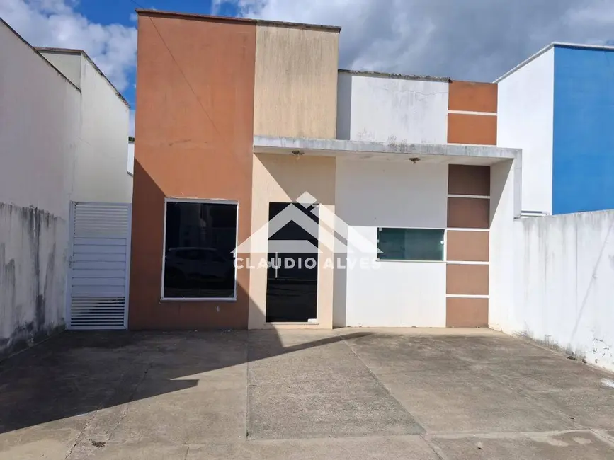 Foto 1 de Casa com 3 quartos à venda em Feira De Santana - BA