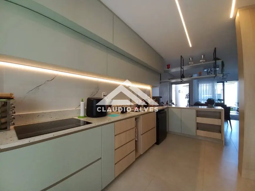 Foto 7 de Casa com 3 quartos à venda, 160m2 em Feira De Santana - BA