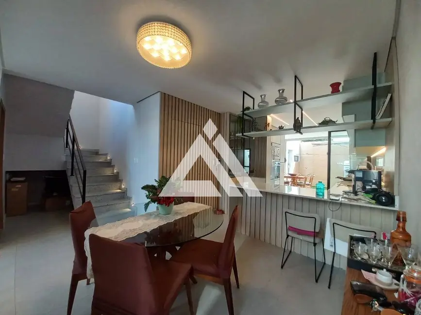 Foto 5 de Casa com 3 quartos à venda, 160m2 em Feira De Santana - BA