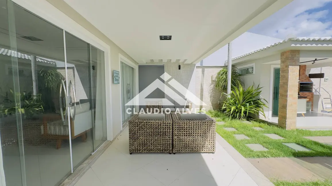 Foto 9 de Casa com 4 quartos à venda, 300m2 em Feira De Santana - BA