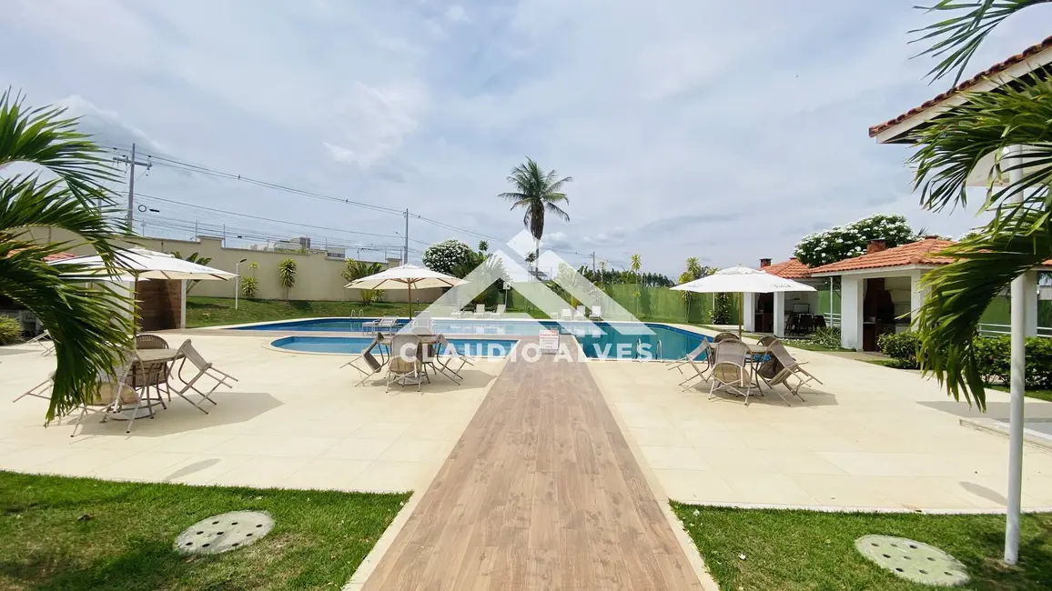 Foto 2 de Casa de Condomínio com 2 quartos à venda, 140m2 em Feira De Santana - BA