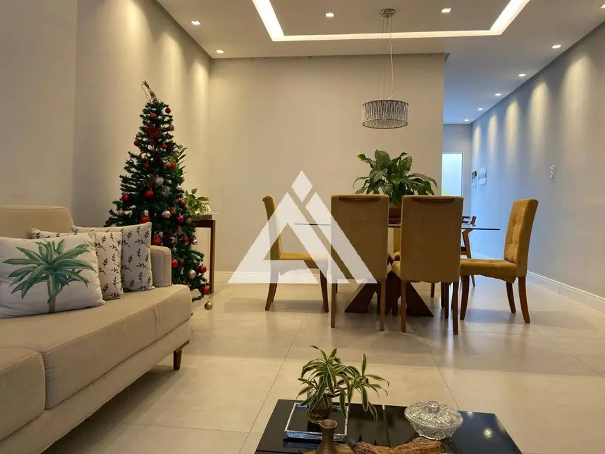 Foto 7 de Casa de Condomínio com 2 quartos à venda, 140m2 em Feira De Santana - BA
