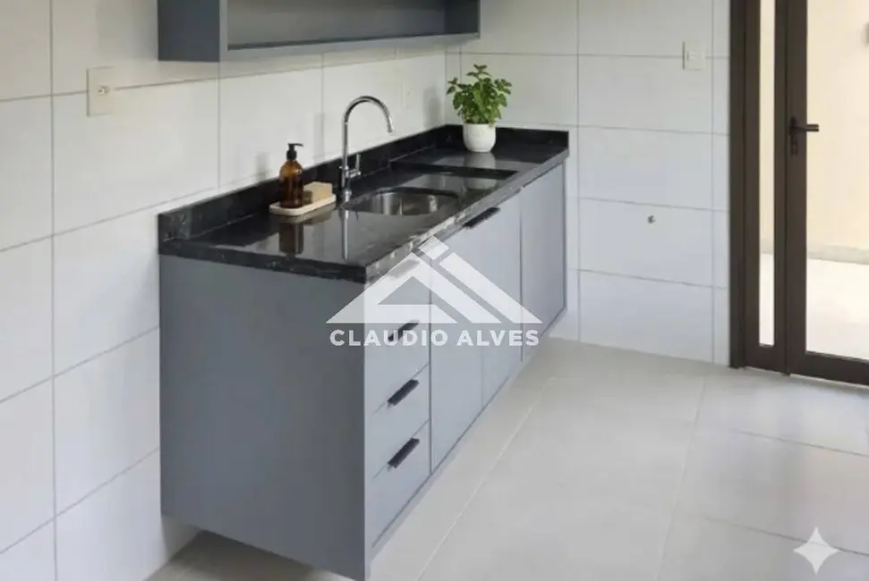 Foto 5 de Casa de Condomínio com 4 quartos à venda, 134m2 em Feira De Santana - BA