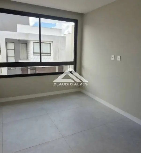Foto 6 de Casa de Condomínio com 4 quartos à venda, 134m2 em Feira De Santana - BA