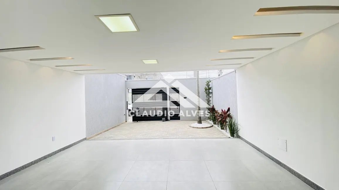 Foto 9 de Casa com 7 quartos à venda, 500m2 em Feira De Santana - BA
