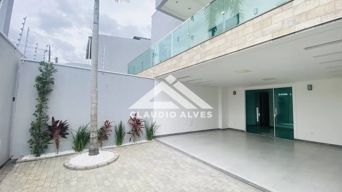 Foto 5 de Casa com 7 quartos à venda, 500m2 em Feira De Santana - BA