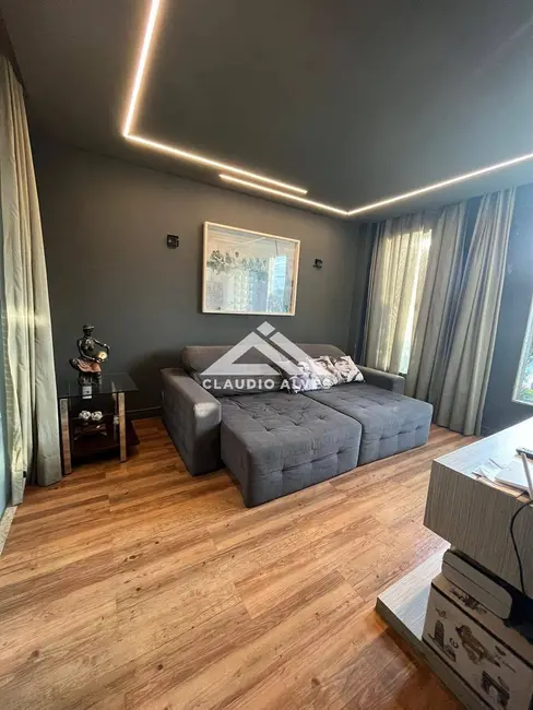 Casa de Condomínio com 4 quartos à venda, 256m2 em Feira De Santana - BA - imagem 6 Foto 6 de Casa de Condomínio com 4 quartos à venda, 256m2 em Feira De Santana - BA