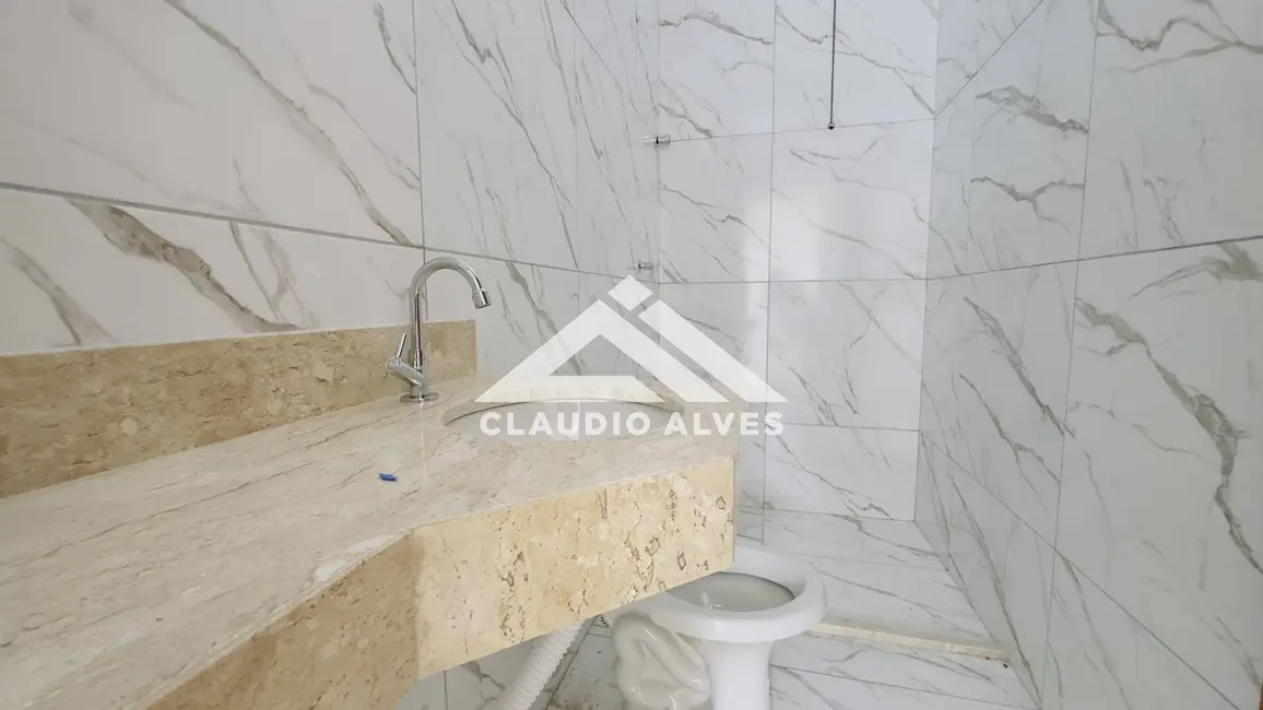 Foto 9 de Casa com 2 quartos à venda, 69m2 em Feira De Santana - BA
