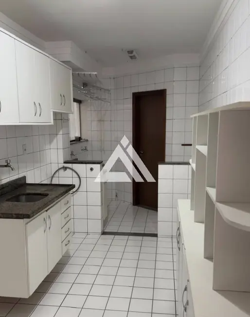 Foto 2 de Apartamento com 2 quartos à venda, 84m2 em Ponto Central, Feira De Santana - BA