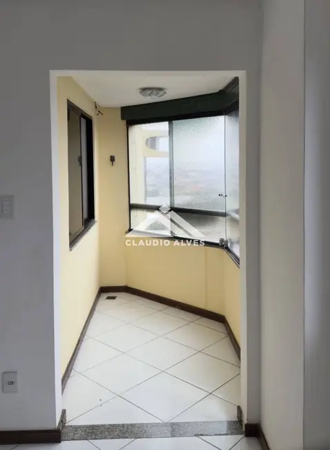 Apartamento com 3 quartos para alugar, 84m2 em Feira De Santana - BA - imagem 7 Foto 7 de Apartamento com 3 quartos para alugar, 84m2 em Feira De Santana - BA
