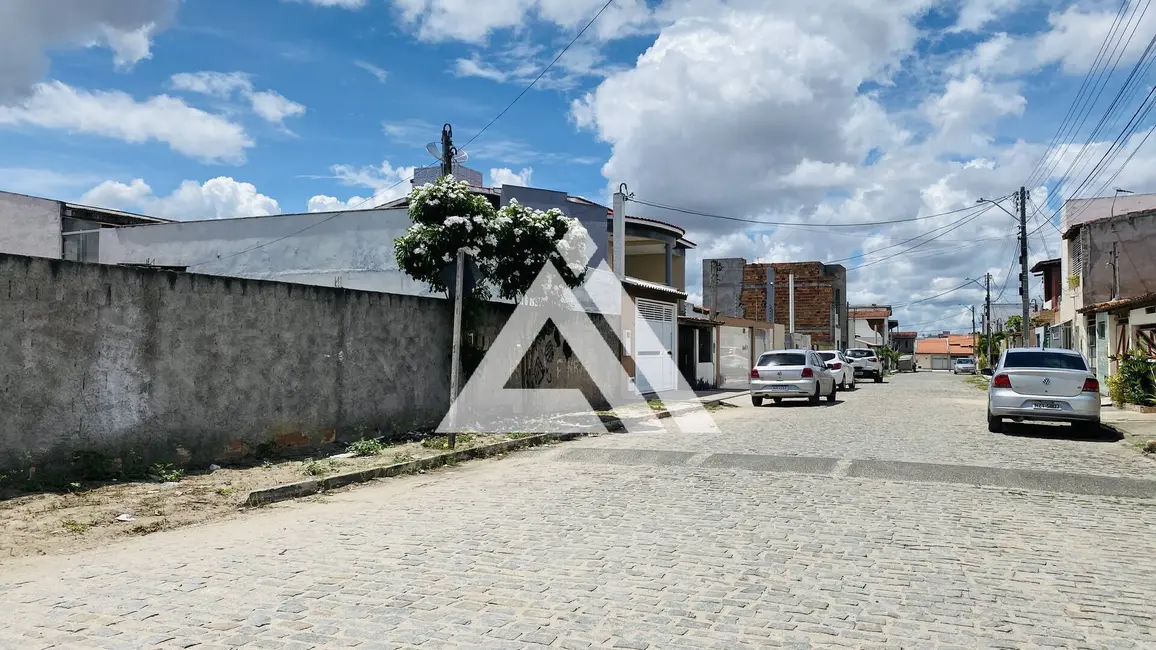 Foto 1 de Terreno / Lote à venda, 366m2 em Papagaio, Feira De Santana - BA