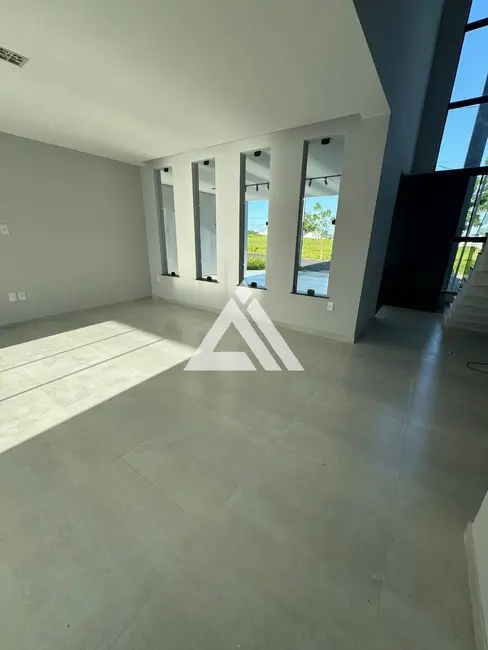 Foto 4 de Casa de Condomínio com 3 quartos à venda, 105m2 em Feira De Santana - BA