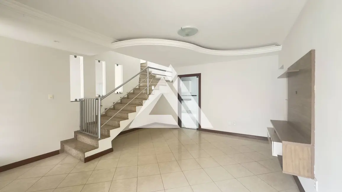 Foto 7 de Casa de Condomínio com 4 quartos à venda, 321m2 em Feira De Santana - BA
