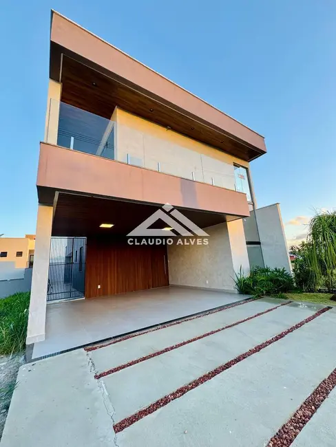 Casa de Condomínio com 4 quartos à venda, 183m2 em Feira De Santana - BA - imagem 1 Foto 1 de Casa de Condomínio com 4 quartos à venda, 183m2 em Feira De Santana - BA