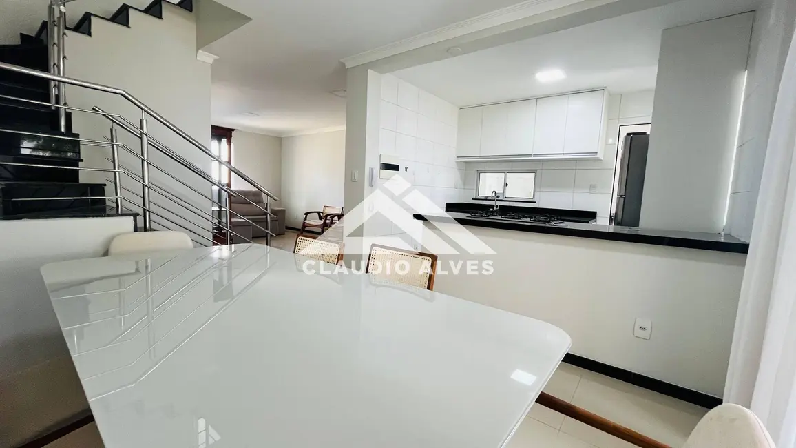 Casa de Condomínio com 3 quartos à venda, 120m2 em Feira De Santana - BA - imagem 6 Foto 6 de Casa de Condomínio com 3 quartos à venda, 120m2 em Feira De Santana - BA