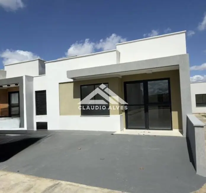 Casa de Condomínio com 3 quartos para alugar, 135m2 em Feira De Santana - BA - imagem 3 Foto 3 de Casa de Condomínio com 3 quartos para alugar, 135m2 em Feira De Santana - BA
