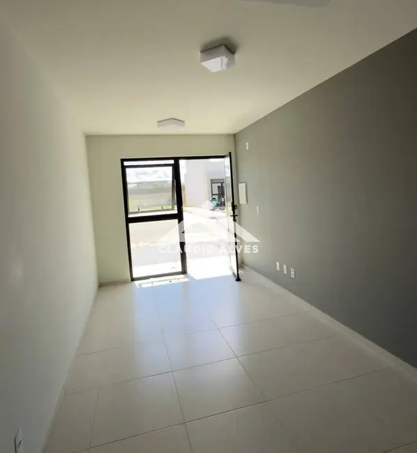 Casa de Condomínio com 3 quartos para alugar, 135m2 em Feira De Santana - BA - imagem 4 Foto 4 de Casa de Condomínio com 3 quartos para alugar, 135m2 em Feira De Santana - BA