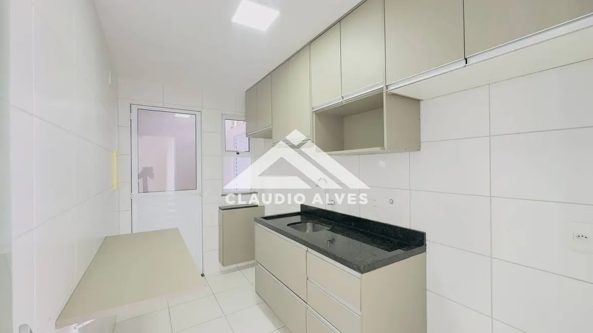 Foto 8 de Casa de Condomínio com 2 quartos para alugar, 80m2 em Feira De Santana - BA