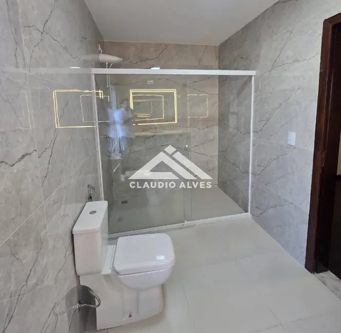 Foto 5 de Casa com 5 quartos à venda, 393m2 em Feira De Santana - BA