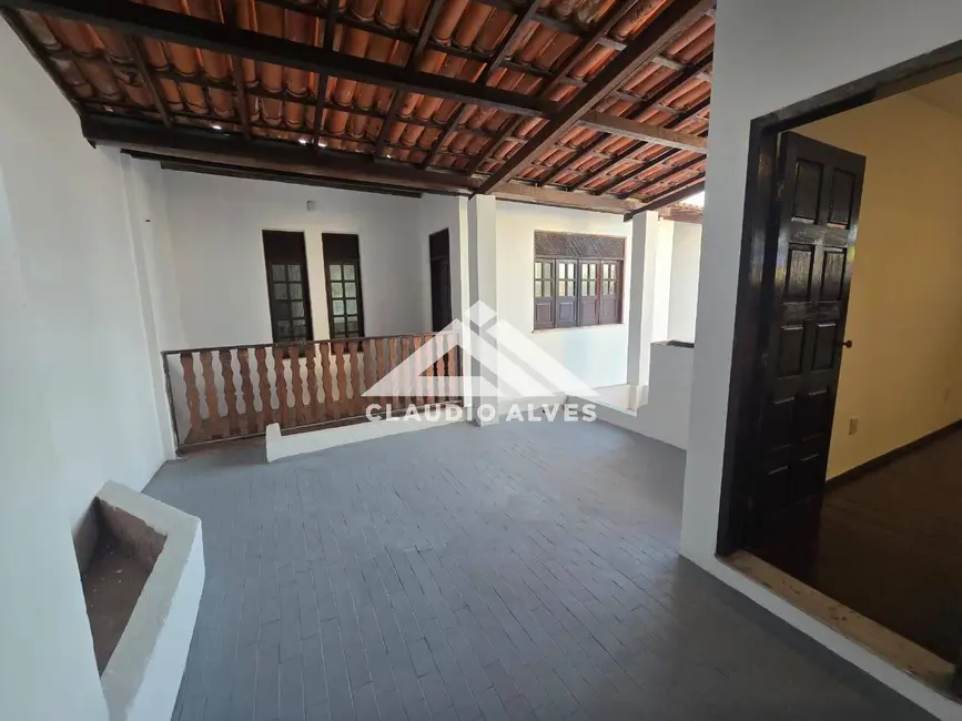 Foto 9 de Casa com 5 quartos à venda, 393m2 em Feira De Santana - BA
