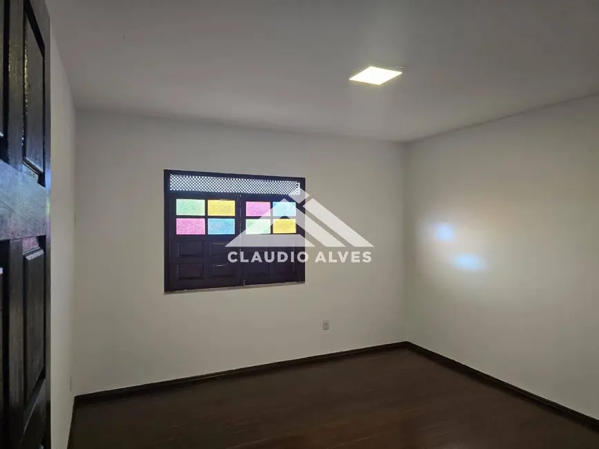 Foto 7 de Casa com 5 quartos à venda, 393m2 em Feira De Santana - BA
