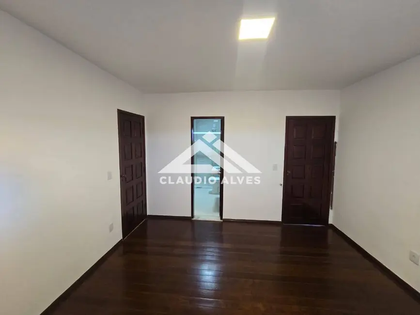 Foto 3 de Casa com 5 quartos à venda, 393m2 em Feira De Santana - BA