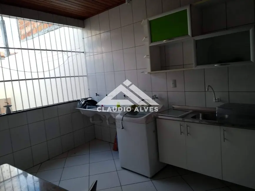 Foto 6 de Casa com 3 quartos para alugar em Feira De Santana - BA