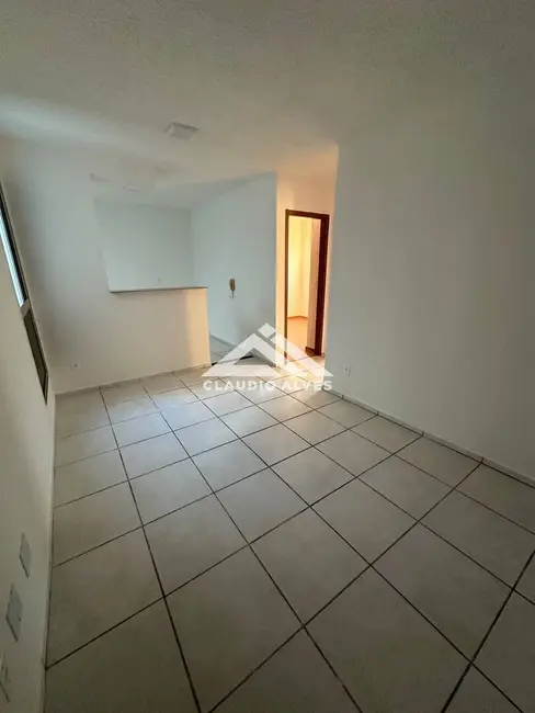 Foto 4 de Apartamento com 2 quartos à venda, 55m2 em Feira De Santana - BA