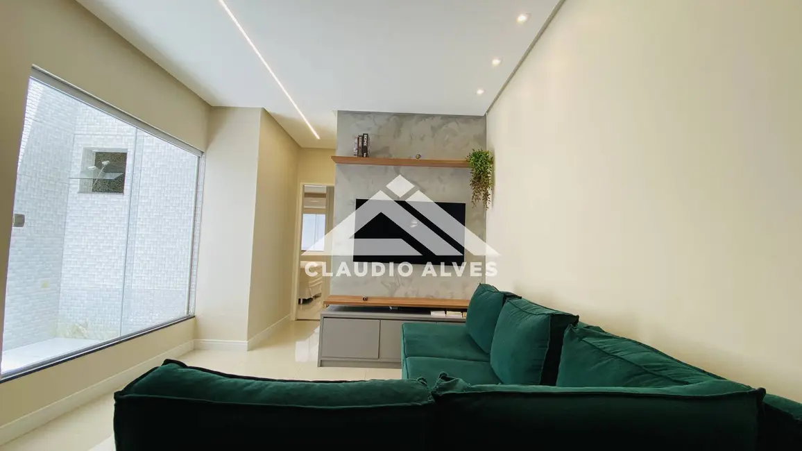 Foto 8 de Casa com 2 quartos à venda, 94m2 em Feira De Santana - BA