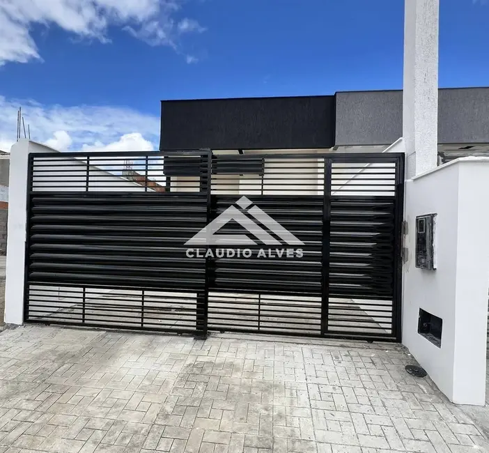 Foto 1 de Casa com 3 quartos à venda, 84m2 em Feira De Santana - BA