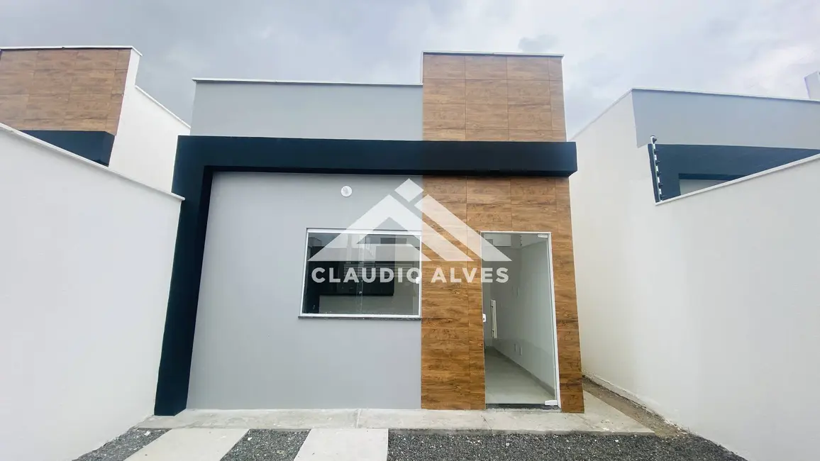 Foto 2 de Casa com 2 quartos à venda, 65m2 em Feira De Santana - BA