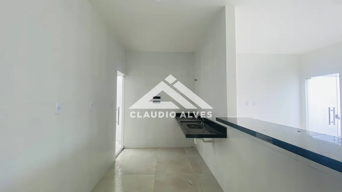 Foto 6 de Casa com 2 quartos à venda, 65m2 em Feira De Santana - BA