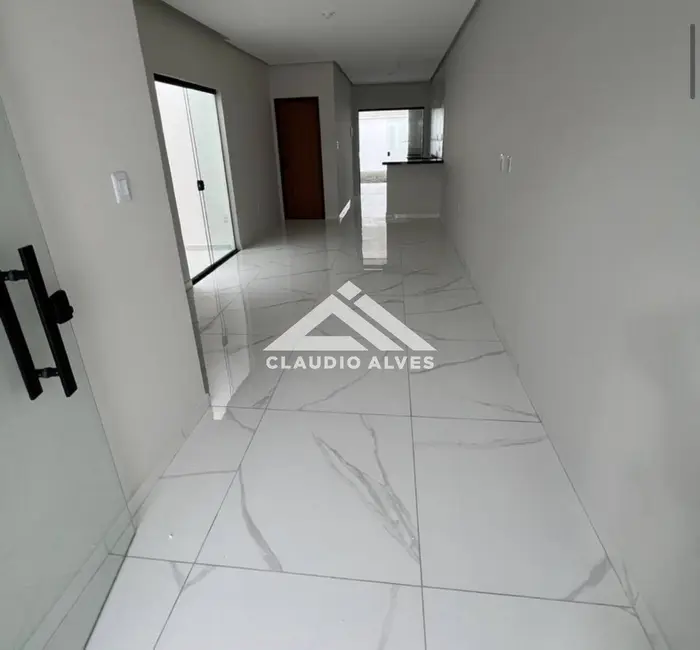 Foto 3 de Casa com 2 quartos à venda, 69m2 em Feira De Santana - BA