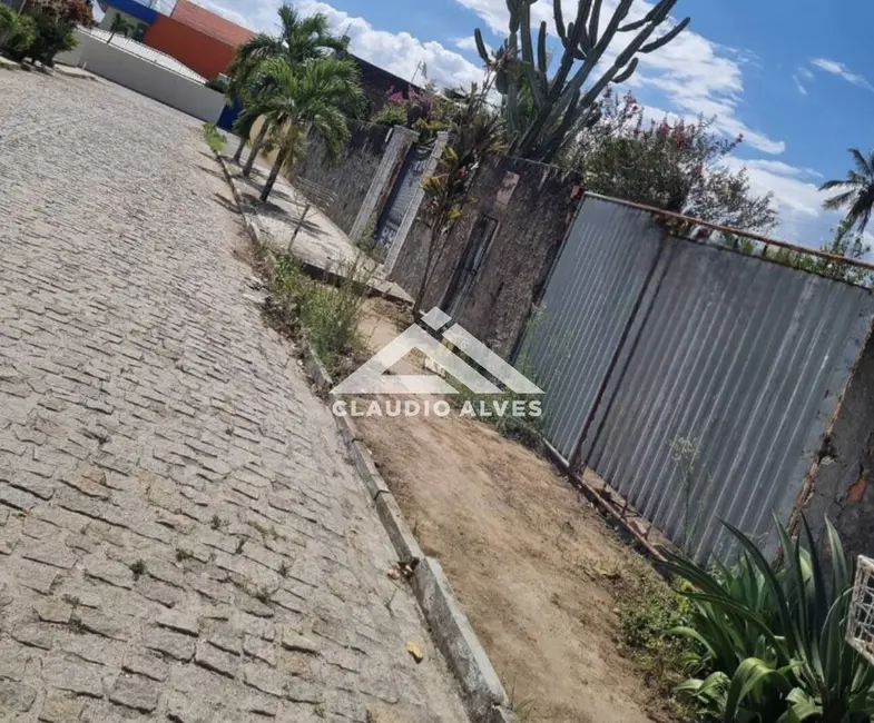 Foto 3 de Terreno / Lote à venda, 300m2 em Feira De Santana - BA