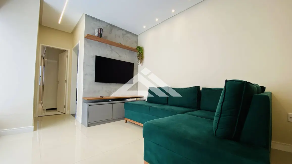 Foto 2 de Casa com 2 quartos para alugar, 94m2 em Feira De Santana - BA