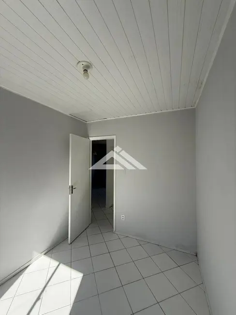 Casa de Condomínio com 2 quartos para alugar em Feira De Santana - BA - imagem 6 Foto 6 de Casa de Condomínio com 2 quartos para alugar em Feira De Santana - BA