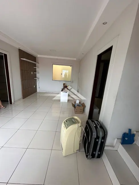 Casa com 4 quartos para alugar em Feira De Santana - BA - imagem 5 Foto 5 de Casa com 4 quartos para alugar em Feira De Santana - BA