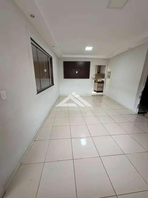 Casa com 4 quartos para alugar em Feira De Santana - BA - imagem 4 Foto 4 de Casa com 4 quartos para alugar em Feira De Santana - BA