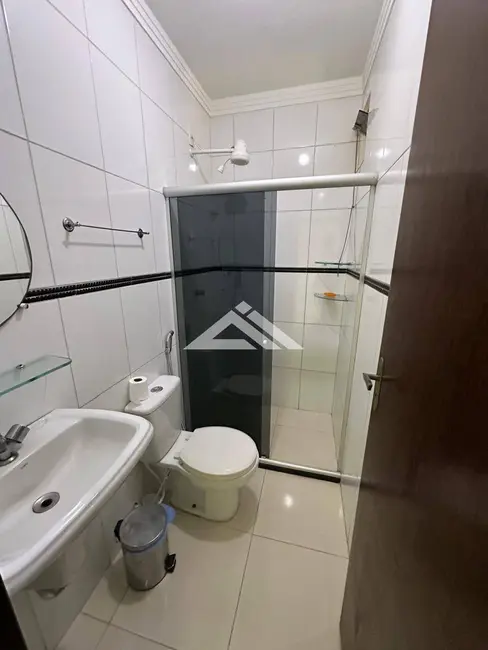 Casa com 4 quartos para alugar em Feira De Santana - BA - imagem 6 Foto 6 de Casa com 4 quartos para alugar em Feira De Santana - BA