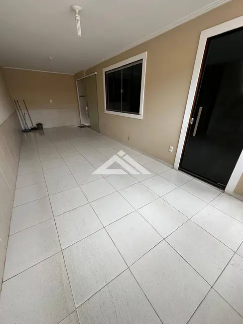 Casa com 4 quartos para alugar em Feira De Santana - BA - imagem 3 Foto 3 de Casa com 4 quartos para alugar em Feira De Santana - BA