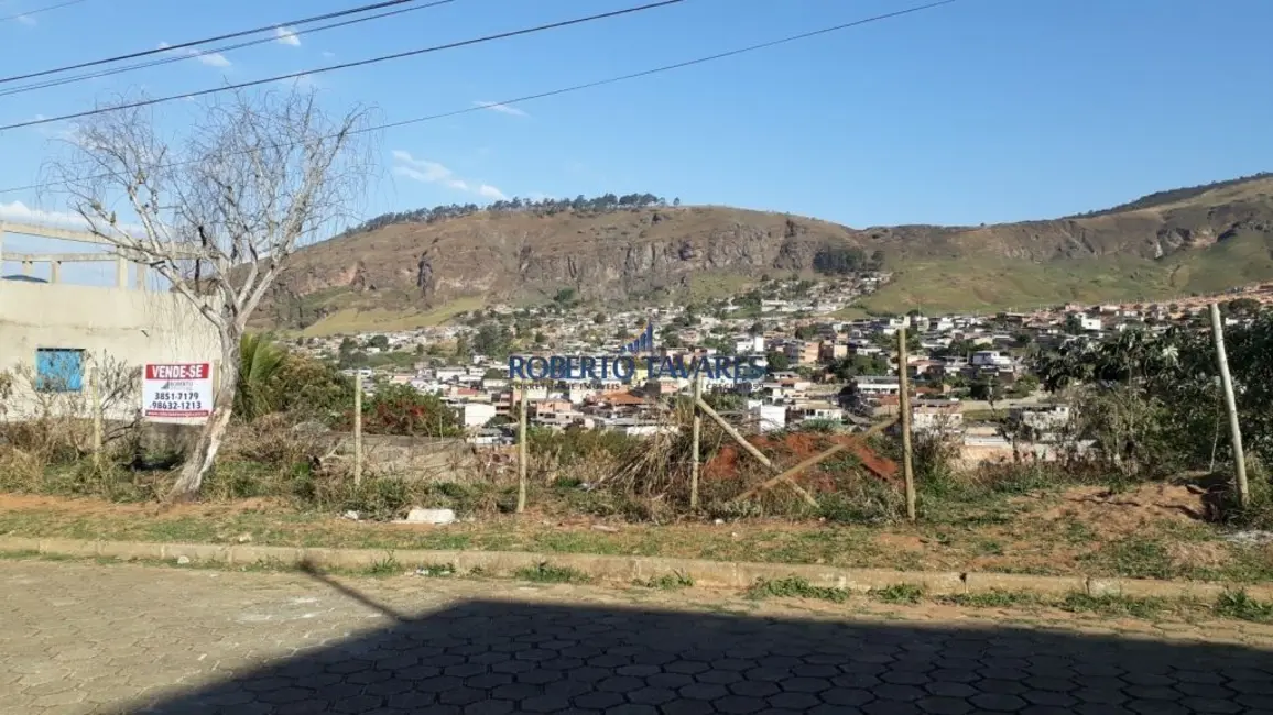 Foto 1 de Terreno / Lote à venda, 360m2 em Petrópolis, Joao Monlevade - MG