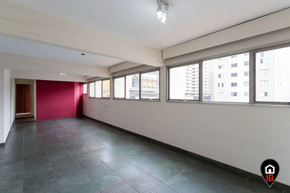 Apartamento com 3 quartos à venda, 120m2 em Itaim Bibi, São Paulo - SP - imagem 1 Foto 1 de Apartamento com 3 quartos à venda, 120m2 em Itaim Bibi, São Paulo - SP