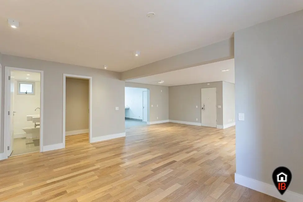 Foto 5 de Apartamento com 2 quartos à venda, 161m2 em Moema, São Paulo - SP