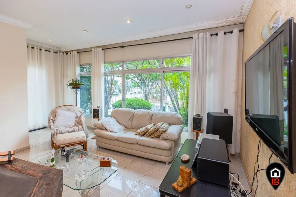 Foto 2 de Casa com 3 quartos à venda, 209m2 em Jardim da Saúde, São Paulo - SP