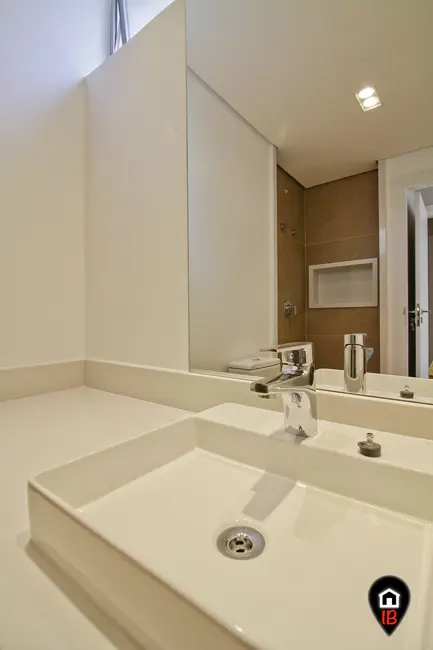 Foto 2 de Apartamento com 3 quartos à venda, 199m2 em Jardim América, São Paulo - SP