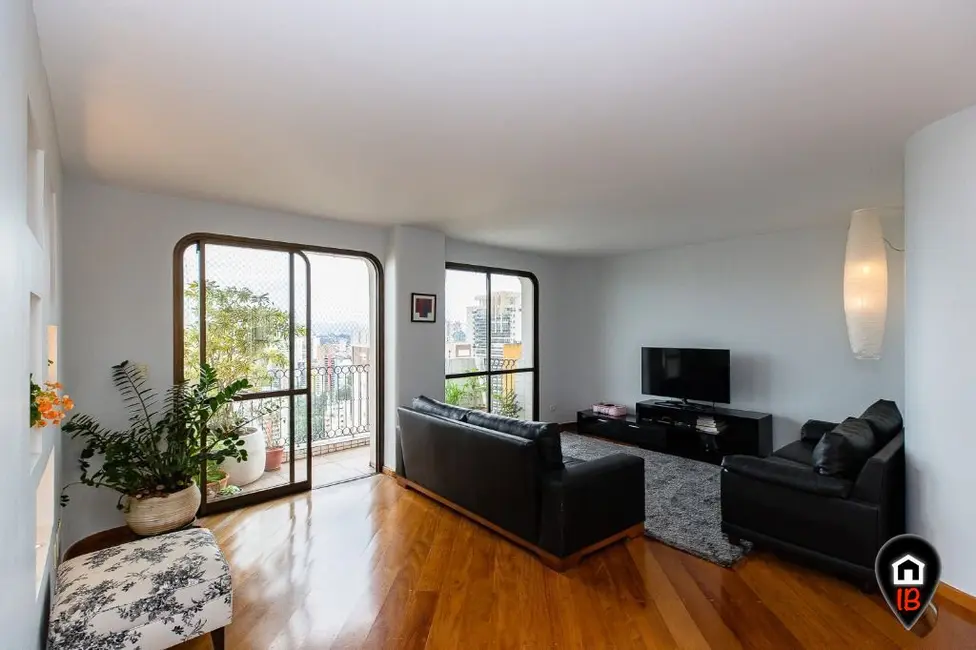 Foto 3 de Apartamento com 3 quartos à venda, 178m2 em Vila Suzana, São Paulo - SP