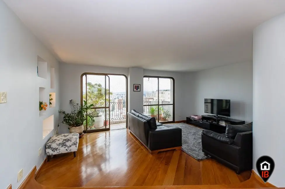 Foto 2 de Apartamento com 3 quartos à venda, 178m2 em Vila Suzana, São Paulo - SP