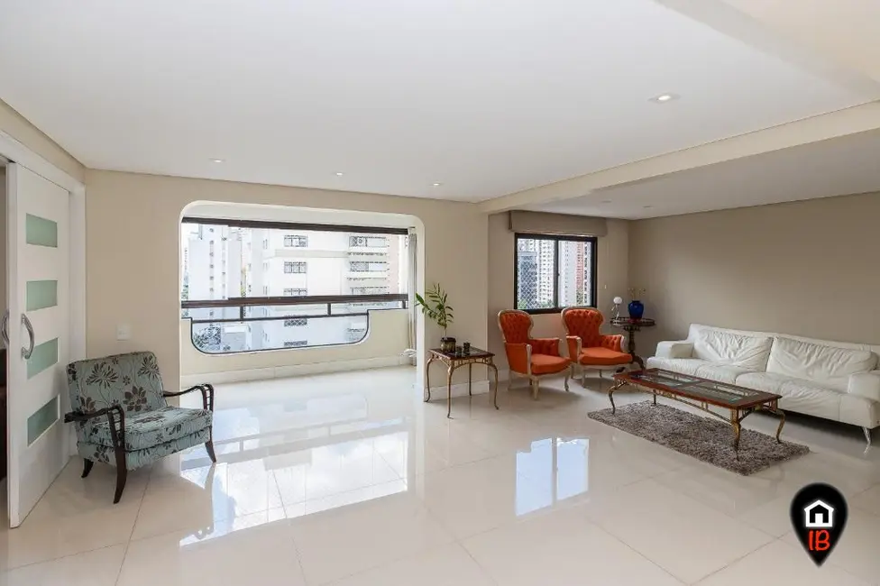 Apartamento com 4 quartos à venda, 196m2 em Indianópolis, São Paulo - SP - imagem 8 Foto 8 de Apartamento com 4 quartos à venda, 196m2 em Indianópolis, São Paulo - SP