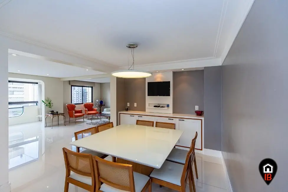 Apartamento com 4 quartos à venda, 196m2 em Indianópolis, São Paulo - SP - imagem 7 Foto 7 de Apartamento com 4 quartos à venda, 196m2 em Indianópolis, São Paulo - SP