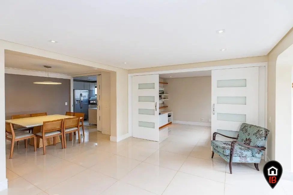 Apartamento com 4 quartos à venda, 196m2 em Indianópolis, São Paulo - SP - imagem 6 Foto 6 de Apartamento com 4 quartos à venda, 196m2 em Indianópolis, São Paulo - SP